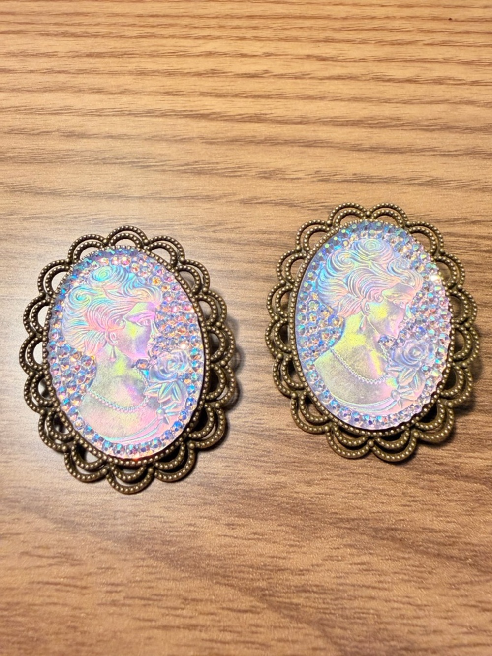 Holographic Iridescent Rhinestone Cameo Pink Purple Brooches